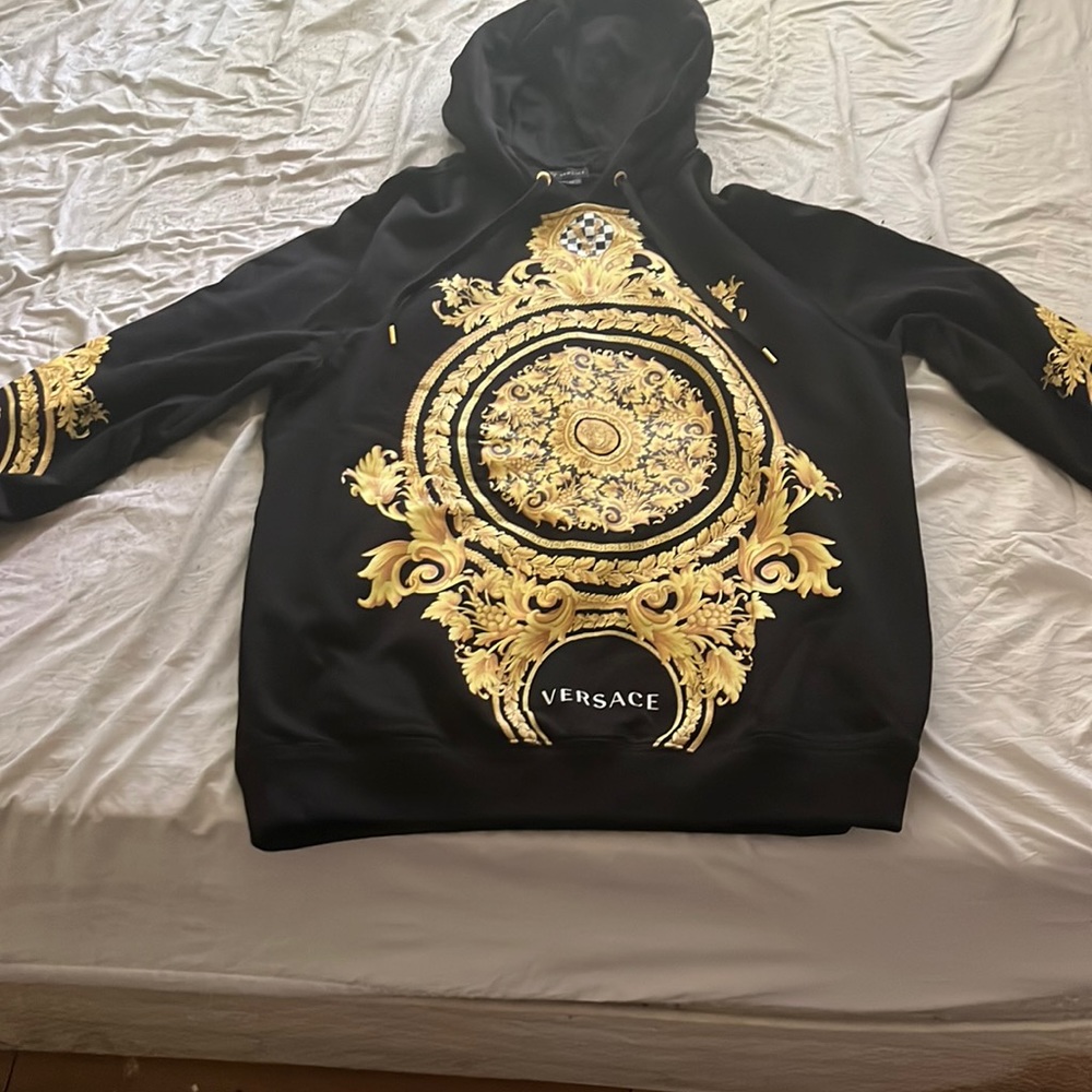 Black and gold Versace Taylor fit sweater size xl